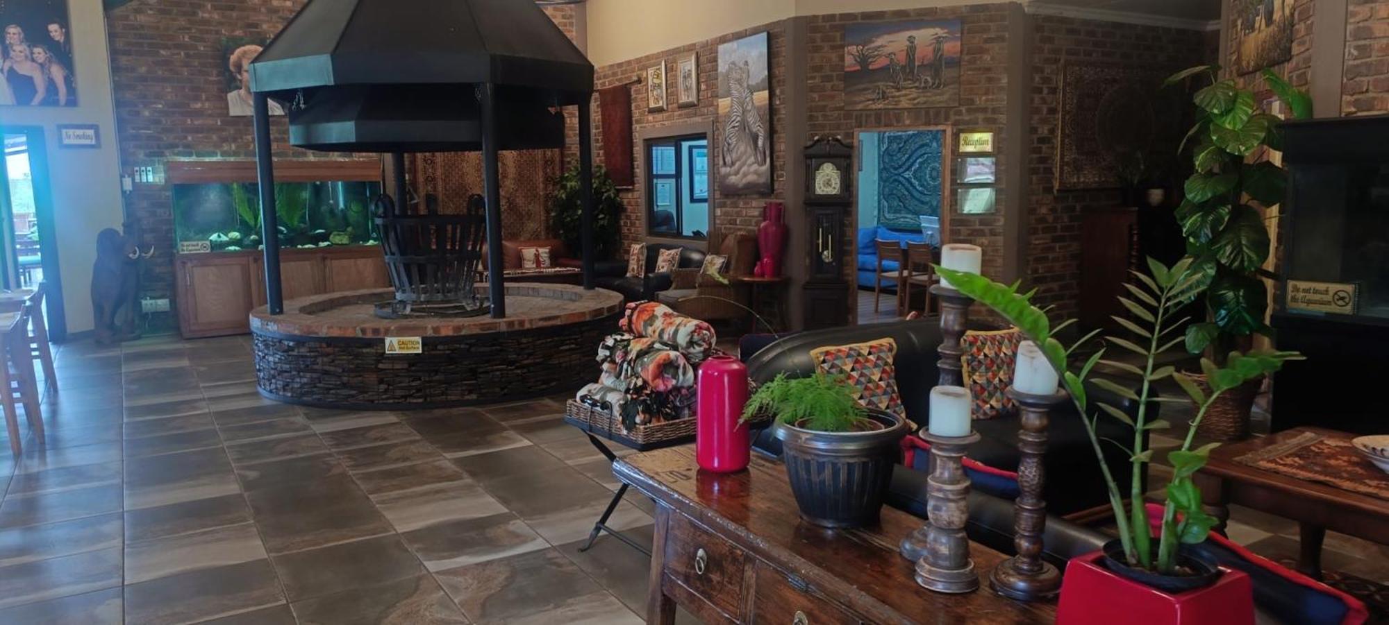 Kareespruit Game Ranch & Guest House Zeerust Bagian luar foto