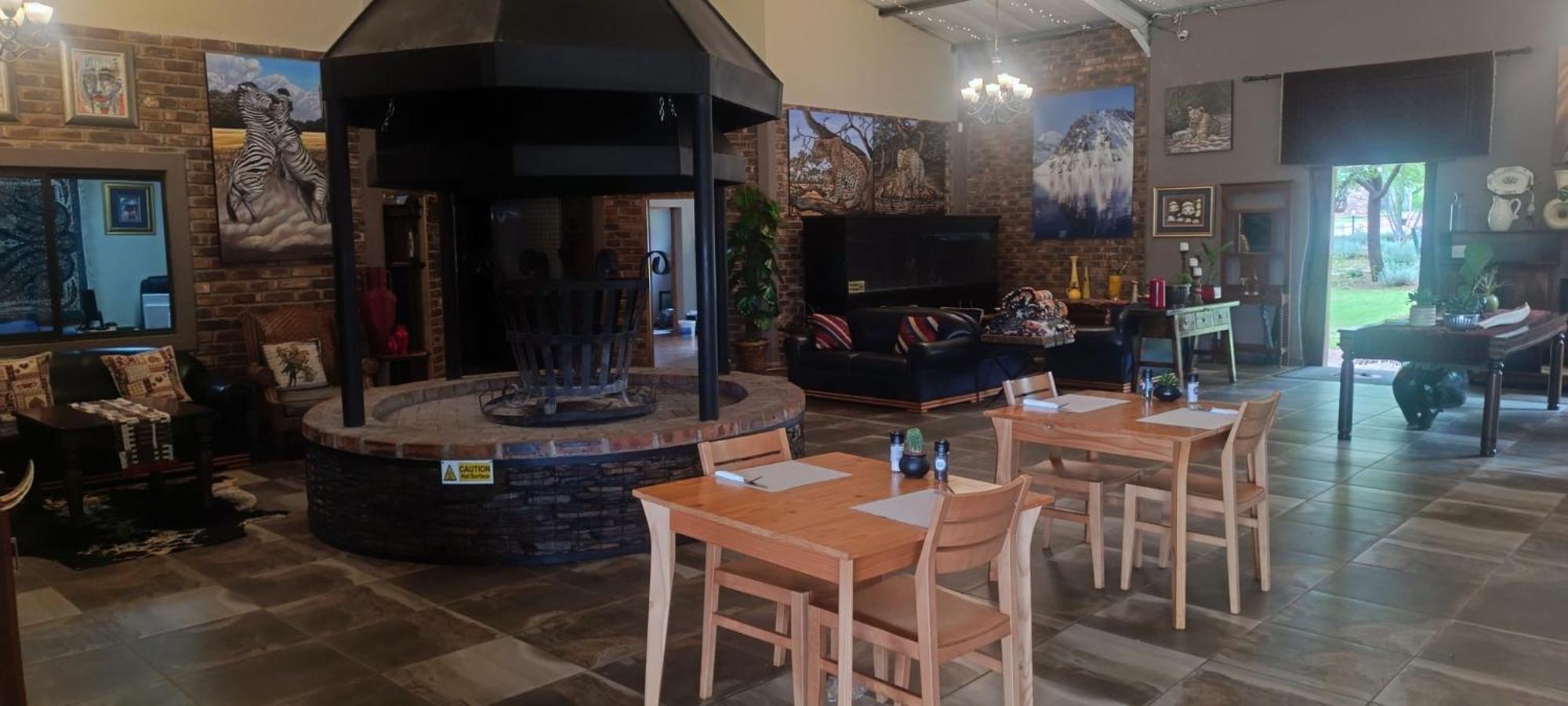 Kareespruit Game Ranch & Guest House Zeerust Bagian luar foto