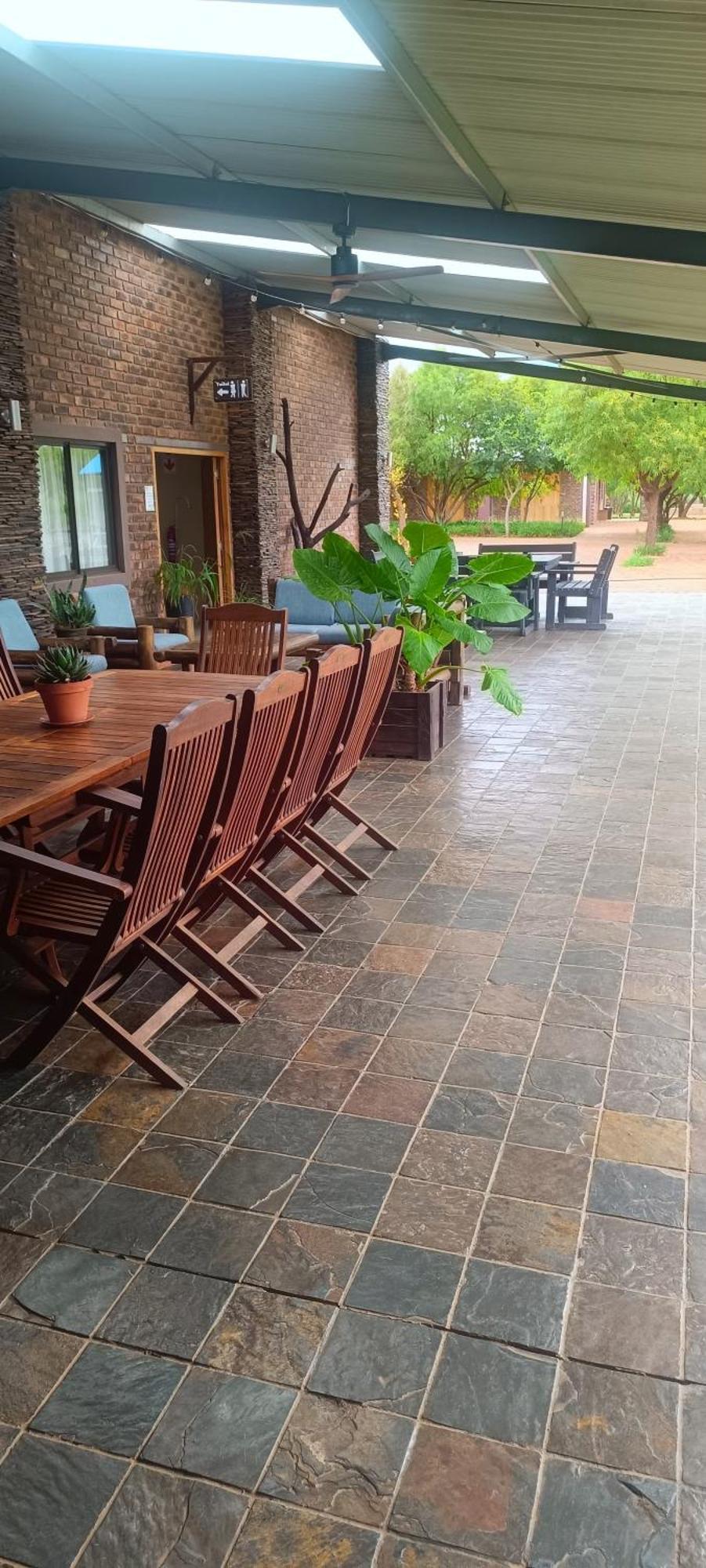 Kareespruit Game Ranch & Guest House Zeerust Bagian luar foto